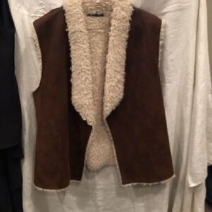 Velvet brand women’s vest large. 